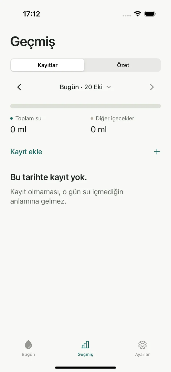 Geçmiş ekranında tarih seçimi ve içecek özeti